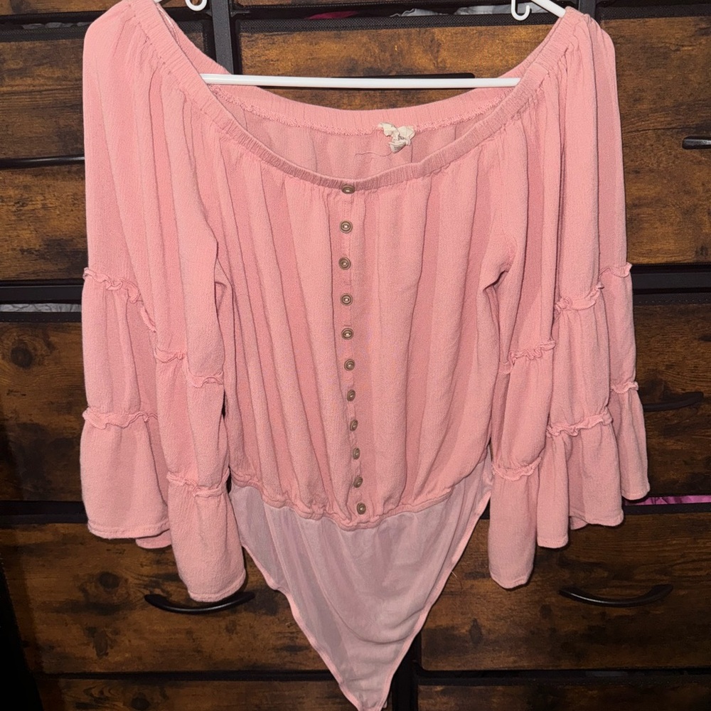 Dress Up Love Clothes Love People long Sleeved Ruffle Bodysuit L